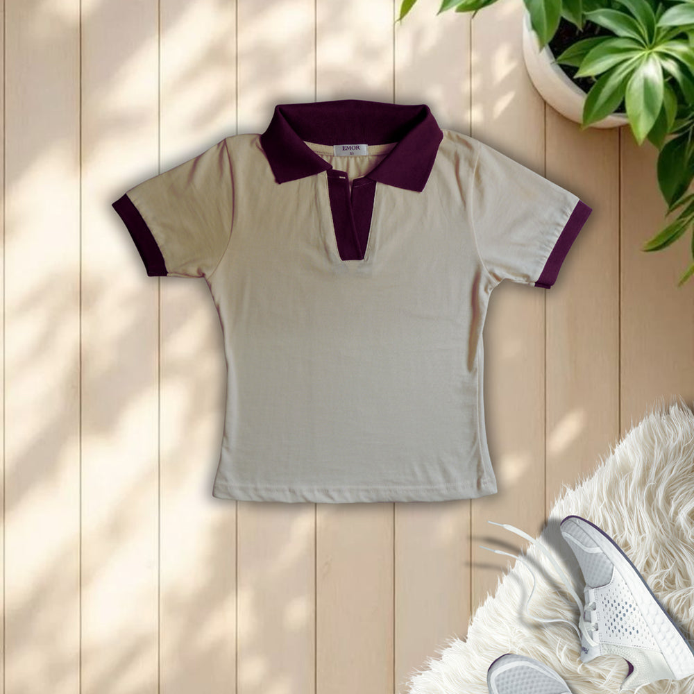 Contrast Collar Fitted T-Shirt